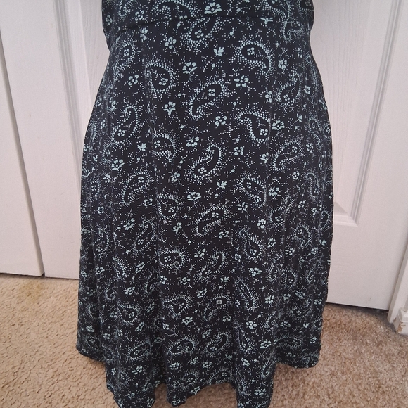 BP Paisley Print Mini Dress With An Open  Back    Size M - Picture 8 of 15